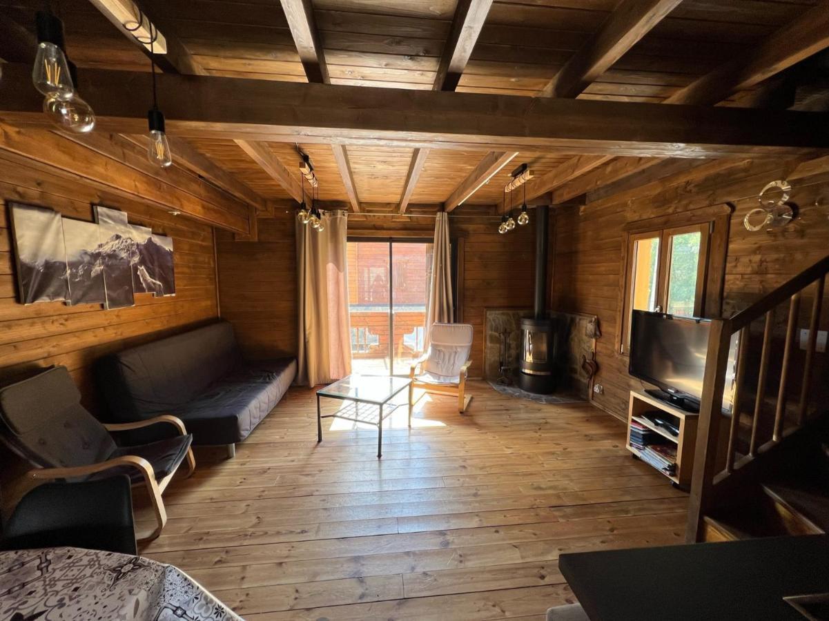 Chalet 6A Dans Les Pyrenees Proche D'Andorre LʼHospitalet-près-lʼAndorre Exteriör bild