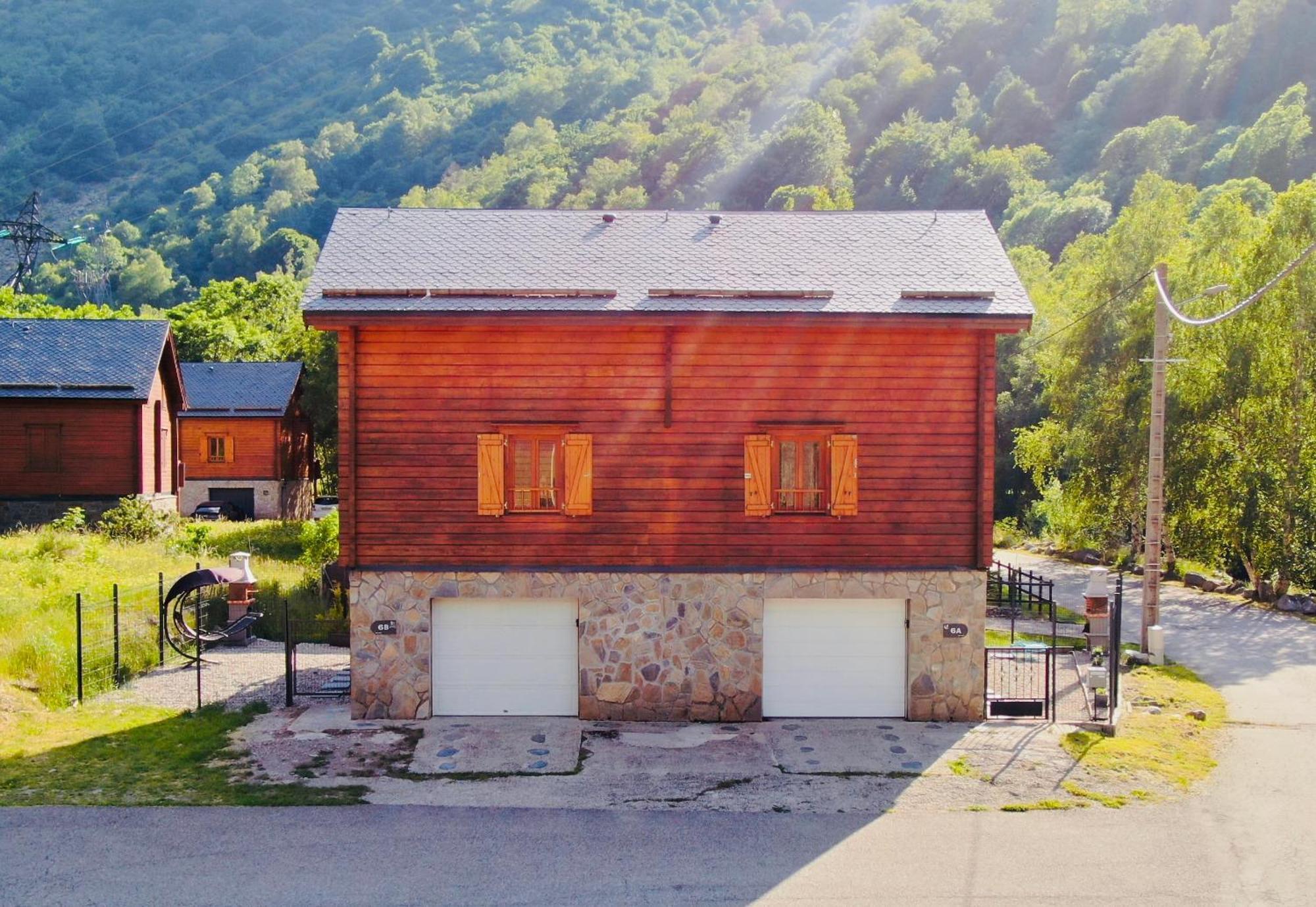 Chalet 6A Dans Les Pyrenees Proche D'Andorre LʼHospitalet-près-lʼAndorre Exteriör bild